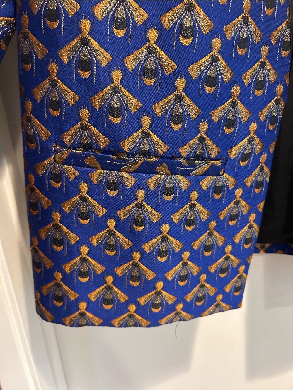 Bee Patterned Open-Front Blazer - Picture 3 of 5